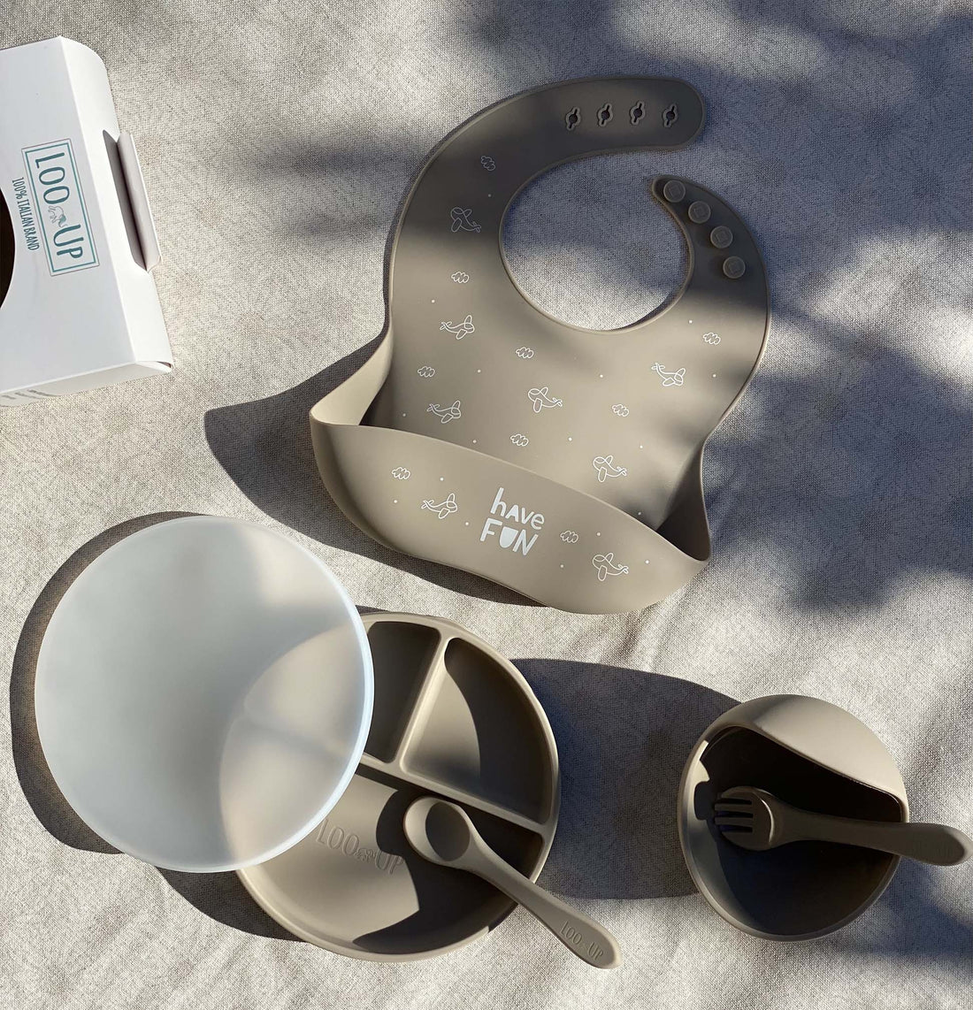 Set Pappa Svezzamento Beige (Ciotola Piatto Bavaglino e Posate)